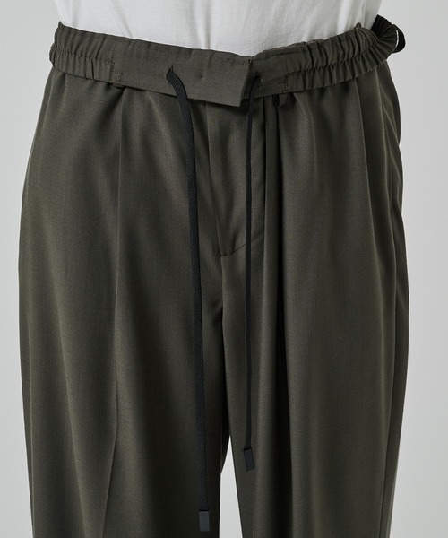 STUDIOUS（ステュディオス）の「【STUDIOUS】COOL WOOL WIDE SLACKS / 涼しいウール / 洗い可能（スラックス・メンズ・ブラック/ダークグリーン・1/2）」の12枚目の写真
