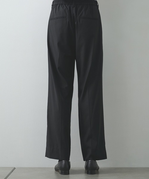 STUDIOUS（ステュディオス）の「【STUDIOUS】COOL WOOL WIDE SLACKS / 涼しいウール / 洗い可能（スラックス・メンズ・ブラック/ダークグリーン・1/2）」の20枚目の写真