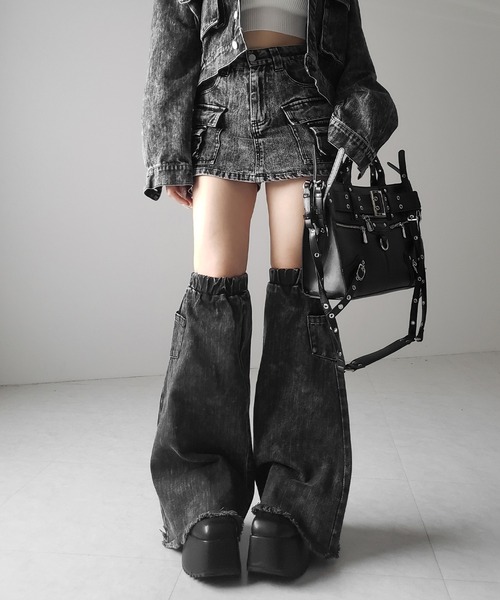 me+em select（ミームセレクト）の「【 セットアップ着用可能 】ヴィンテージケミカルブリーチデニムレッグカバー ／ vintage chemical bleach denim leg cover（レッグウォーマー・レディース・ブラック系1/ブルー/ブラック・1）」の22枚目の写真