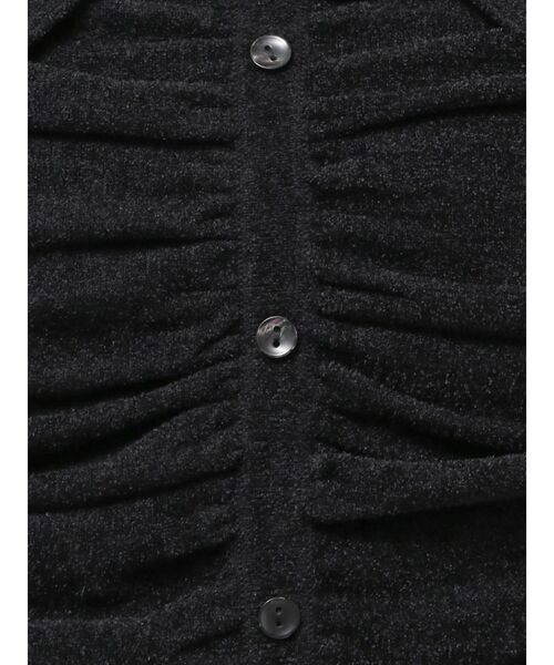 EMODA（エモダ）の「フロントボタンオフショルダーニット（ニット/セーター・レディース・ブルー/ブラック/ホワイト/ブラウン・FREE）」の6枚目の写真