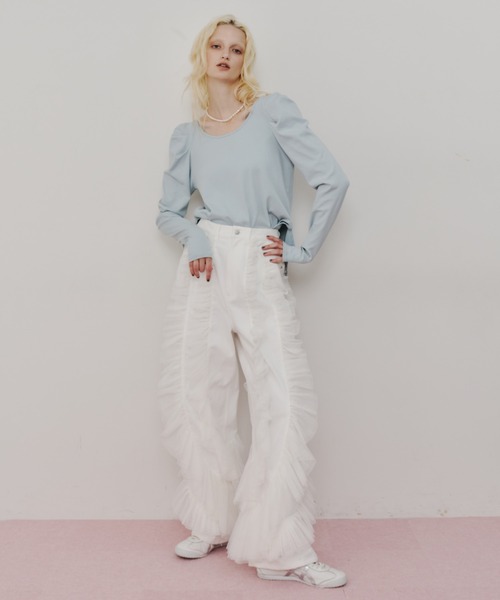 LA BELLE ETUDE(ラベルエチュード)の「ギャザーロングパフスリーブカットソー(Tシャツ/カットソー・レディース・ライトブルー/ブラック/ブラウン/ホワイト/ピンク・FREE)」の7枚目の写真