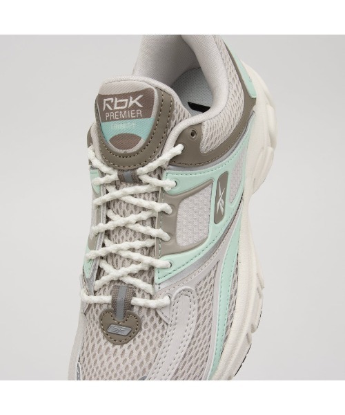 Reebok（リーボック）の「プレミアトリニティ KFS / PREMIER TRINITY KFS（スニーカー・レディース・グレー/ベージュ・22.5cm/23.0cm/23.5cm/24.5cm/24.0cm/25.0cm/25.5cm/26.0cm/22.0cm）」の18枚目の写真