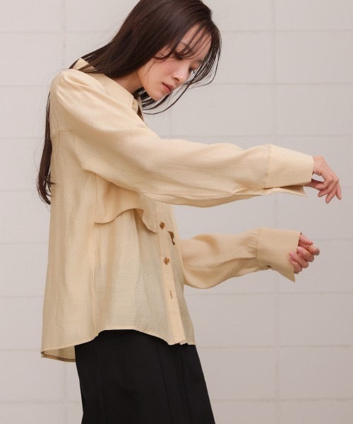 Bab(バブ)の「ビスチェドッキングシャツブラウス(シャツ/ブラウス・レディース・オフホワイト/ベージュ/チャコールグレー・MEDIUM)」の7枚目の写真