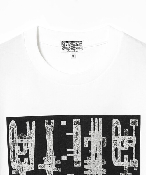 C.E（シーイー）の「C.E / UNIVERSAL ALIENATION T（Tシャツ/カットソー・メンズ・ホワイト・MEDIUM/LARGE/X-LARGE/XX-LARGE）」の3枚目の写真