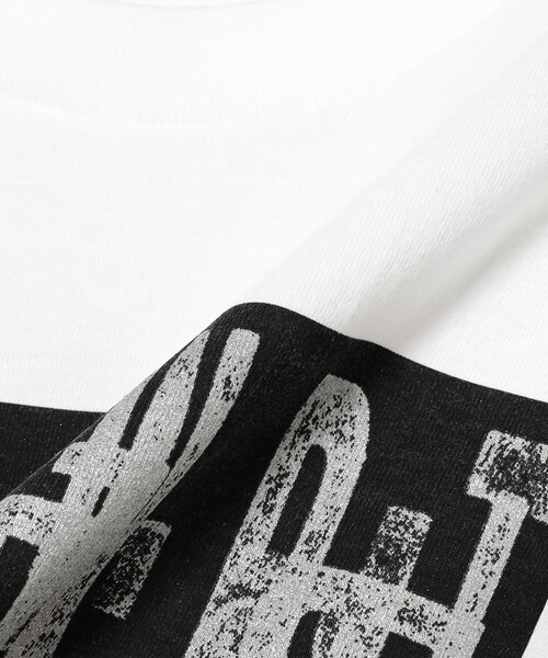 C.E（シーイー）の「C.E / UNIVERSAL ALIENATION T（Tシャツ/カットソー・メンズ・ホワイト・MEDIUM/LARGE/X-LARGE/XX-LARGE）」の5枚目の写真