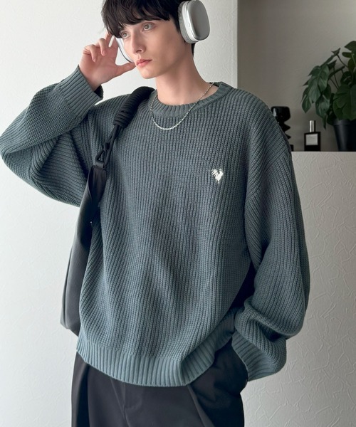 Classical Origin(クラシカルオリジン)の「「ミニマル派の1着。」畔編みオーバーサイズクルーネックセーター /Oversized Ribbed Knit Crew Neck Sweater(ニット/セーター・メンズ・アイボリー/ベージュ/ブルー/ブラック・LARGE/MEDIUM/SMALL)」の9枚目の写真