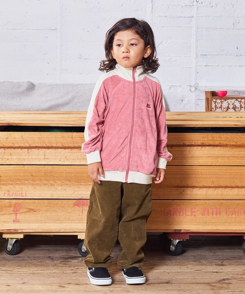 MARKEY'S(マーキーズ)の「コールテンシェフパンツ(チノパンツ・キッズ・カーキ/グリーン/ピンク/ブラック/イエロー/ブルー・100/90/80/95/110/150/140/130/120)」の8枚目の写真