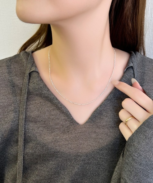 Phoebe(フィービィー)の「【SV925刻印入り】シルキーシャインチェーンネックレス/全長39cm/全長40cm/ジェンダーレス(ネックレス・レディース・シルバー系2/シルバー系1・FREE)」の12枚目の写真