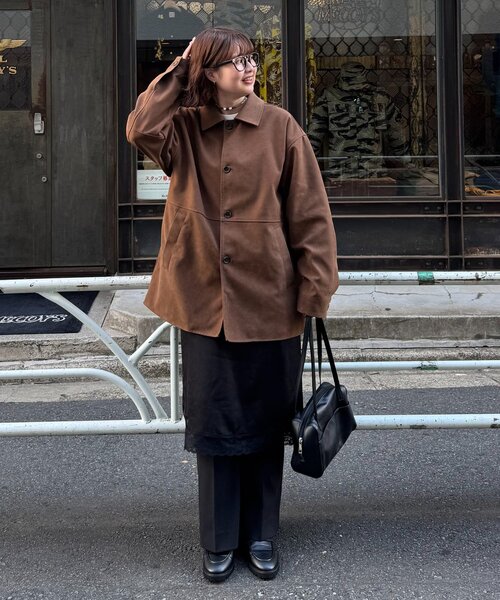 DISCOAT（ディスコート）の「スクエアくったりボストンバッグ（ボストンバッグ・レディース・ブラック/ブラウン/ベージュ・FREE）」の17枚目の写真