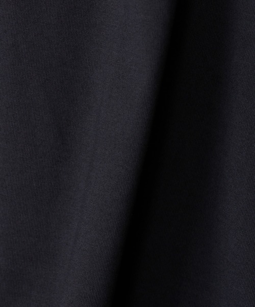 CINOH(チノ)の「CLEFF ハーフジッププルオーバー(Tシャツ/カットソー・レディース・ベージュ/ホワイト/チャコールグレー・36/38)」の5枚目の写真