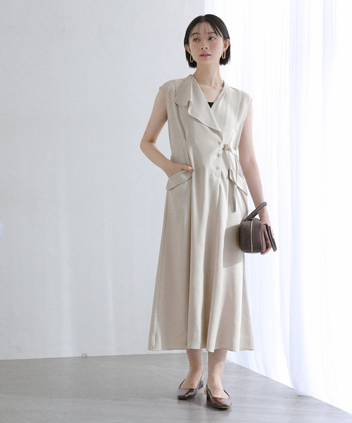 La TOTALITE（ラトータリテ）の「《追加》【洗える】アシメラペルツイルワンピース（ワンピース・レディース・ベージュ/ネイビー・36/38）」の3枚目の写真