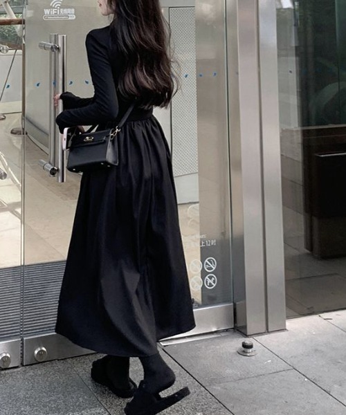 cammie(キャミー)の「ハーフジップフレアワンピース(ワンピース・レディース・ブラック・L/M)」の7枚目の写真