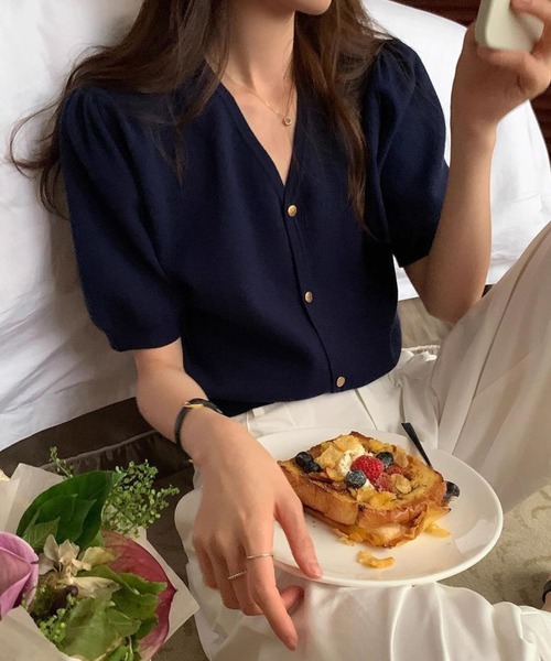 SPIGA(スピーガ)の「Vネック半袖ニットカーディガン(カーディガン/ボレロ・レディース・イエロー/ブルー/グリーン/ライトグリーン/ネイビー/ブラック/ホワイト・FREE)」の6枚目の写真