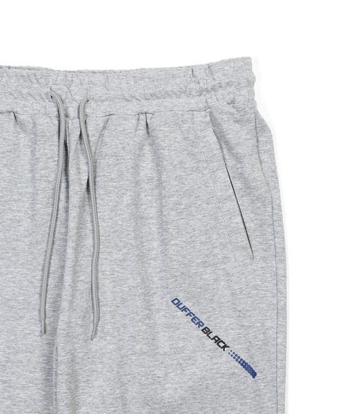 The DUFFER of ST.GEORGE（ザダファーオブセントジョージ）の「〔BLACK LABEL〕SORONA PONTE REGULAR FIT TRACK PANTS：セットアップ ポンチ素材 レギュラーフィット トラックパンツ（スウェットパンツ・メンズ・ホワイト/ブラック/ライトグレー・X-LARGE/LARGE/MEDIUM）」の17枚目の写真