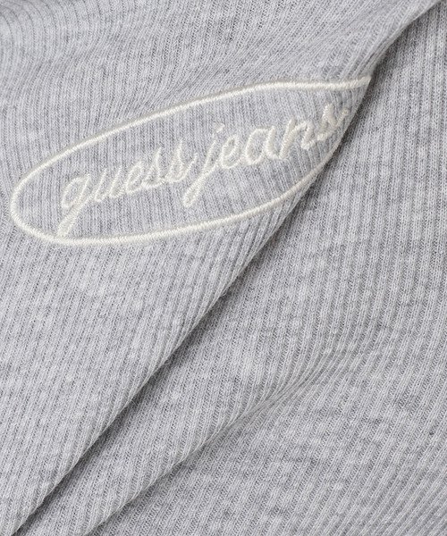 Guess(ゲス)の「GUESS/ゲスGJ LS HOODED EMBRO TOP(Tシャツ/カットソー・レディース・グレー・SMALL)」の10枚目の写真