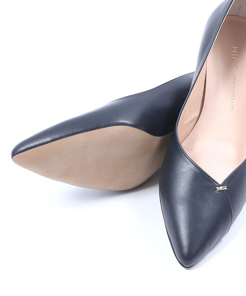 HIPS（ヒップス）の「【本革】メタルパーツVカットパンプス（パンプス・レディース・ボルドー/アイボリー/ネイビー/ブラック/ブラック系その他・23cm/22.5cm/23.5cm/24cm/24.5cm）」の18枚目の写真