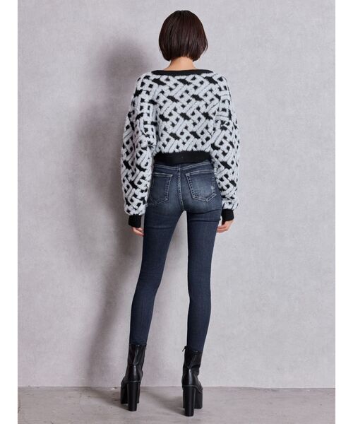 GYDA（ジェイダ）の「GGチェーンロゴラメニットトップス（ニット/セーター・レディース・ピンク/オフホワイト/ブラック・FREE）」の8枚目の写真