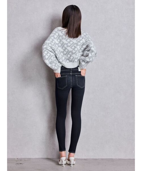 GYDA（ジェイダ）の「GGチェーンロゴラメニットトップス（ニット/セーター・レディース・ピンク/オフホワイト/ブラック・FREE）」の16枚目の写真