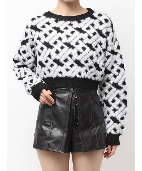 GYDA（ジェイダ）の「GGチェーンロゴラメニットトップス（ニット/セーター・レディース・ピンク/オフホワイト/ブラック・FREE）」の3枚目の写真