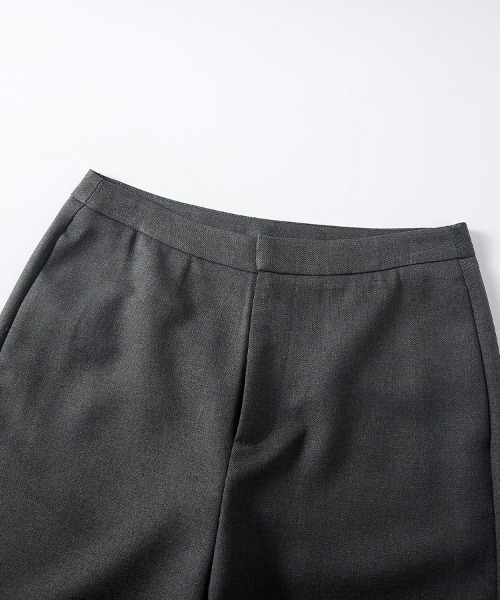 HANDO（ハンド）の「[高身長サイズMT/低身長サイズS有り]シンプルに洗練、毎日を格上げするスラックス オフィスカジュアル きれいめカジュアル 韓国（スラックス・レディース・チャコール/ブラック・S/M/L/XL/XXL）」の15枚目の写真