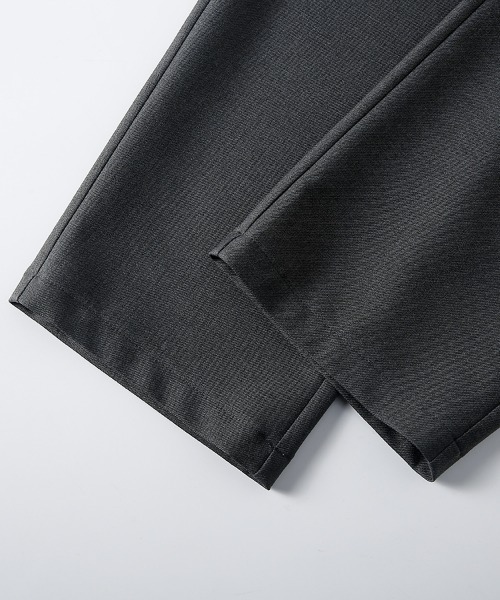 HANDO（ハンド）の「[高身長サイズMT/低身長サイズS有り]シンプルに洗練、毎日を格上げするスラックス オフィスカジュアル きれいめカジュアル 韓国（スラックス・レディース・チャコール/ブラック・S/M/L/XL/XXL）」の19枚目の写真