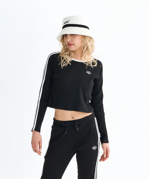 ELEMENT eden(エレメントエデン)の「ELEMENT レディース RIB LINE LS WOMEN ロンT 【2025年秋冬モデル】/エレメントセットアップ対応クロップド丈リブタイトシルエットリンガー長袖ロンT(Tシャツ/カットソー・レディース・ブラック/ブラック系その他/ホワイト・MEDIUM)」の2枚目の写真