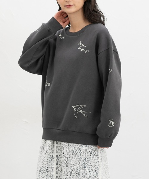 Honeys(ハニーズ)の「【ハニぽか】裏起毛ゆるロゴトップス(スウェット・レディース・ラベンダー/スミクロ/杢グレー/アイボリー/ベージュ・L/M/S/LL)」の2枚目の写真