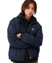 TOMMY JEANS（トミー ジーンズ）の「エッセンシャルパデッドジャケット（ブルゾン）」