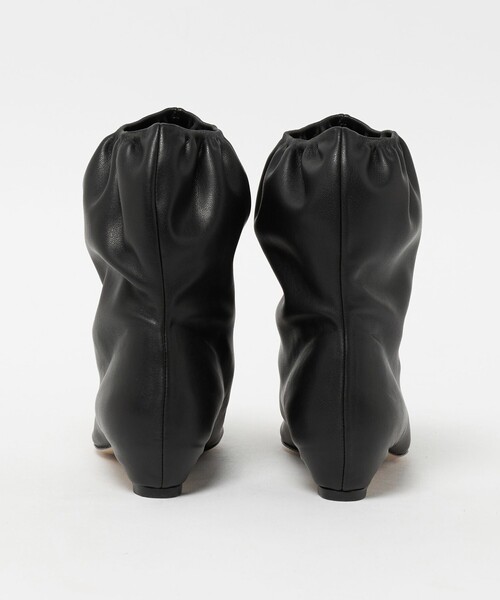 Pippichic(ピッピシック)の「<PIPPICHIC>BALLON フェイクレザー ショートブーツ(ブーツ・レディース・ブラック・37/36/38)」の6枚目の写真