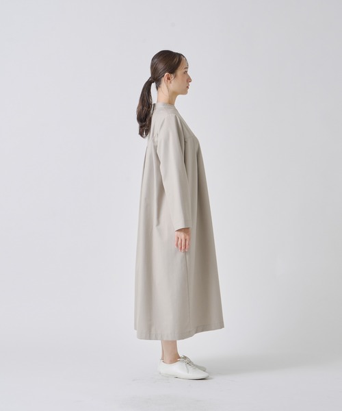 Kelen（ケレン）の「「KELEN / ケレン」タックデザインワンピース（ワンピース・レディース・ブラック/グレイッシュベージュ/ネイビー・S/M）」の19枚目の写真