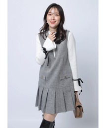 Apuweiser-riche（アプワイザーリッシェ）の「フリルスリーブ