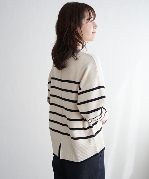 ikka（イッカ）の「【雑誌InRed12月号掲載】コットンミックスバックスリットニット【親子コーデ】（ニット/セーター・レディース・ブルー/オフホワイト/ネイビー/ベージュ/グレー/グリーン・M/L/S）」の21枚目の写真