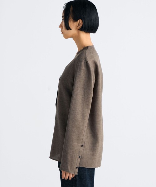EDITION(エディション)の「ウールビエラ Vネックシャツ(シャツ/ブラウス・レディース・ブラウン/チャコールグレー・36/34)」の5枚目の写真