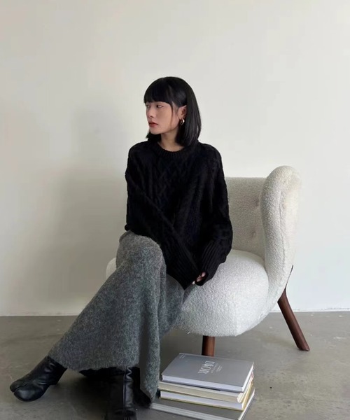 Songe(ソンジュ)の「Aラインニットスカート(スカート・レディース・ブラック/チャコールグレー・FREE)」の4枚目の写真