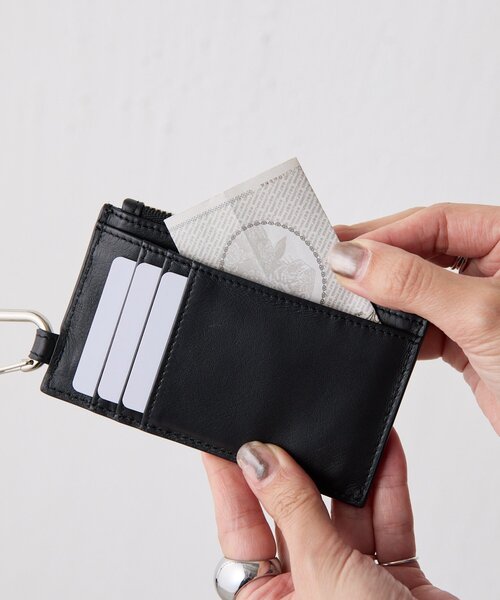 ear PAPILLONNER（イアパピヨネ）の「《インフルエンサーouchi企画》チケットフラグメントケース（カードケース・レディース・ブラック/ブルー・FREE）」の10枚目の写真