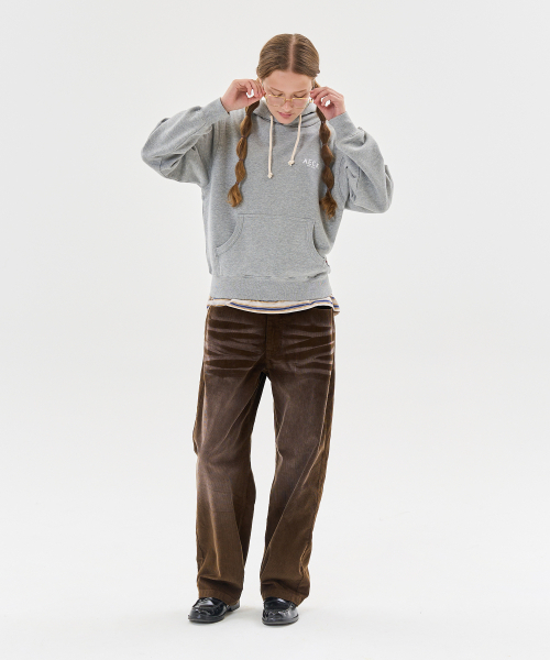 AECA（エイカ）の「AECA SIGNATURE HOODIE-GREY（パーカー・レディース・その他・SMALL/MEDIUM/LARGE/X-LARGE）」の3枚目の写真