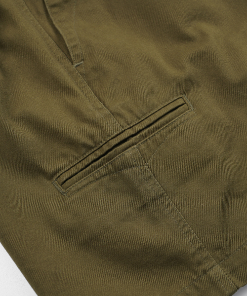 FRIZMWORKS(フリズムワークス)の「WASHED OFFICER CHINO SHORTS _ OLIVE(その他パンツ・メンズ・その他・SMALL/MEDIUM/LARGE/X-LARGE)」の7枚目の写真
