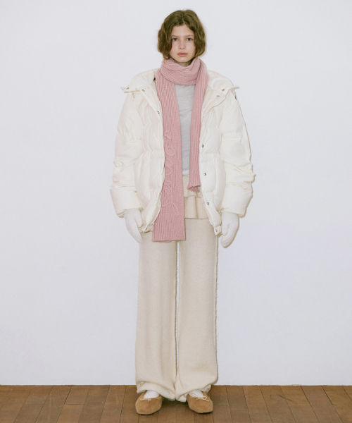 SINOON(シヌーン)の「Hoodie Puffer Jacket (Ivory)(ダウンジャケット/コート・レディース・アイボリー・FREE)」の4枚目の写真