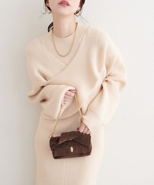 natural couture(ナチュラルクチュール)の「前後2WAYクロスリボンニット×ワンピースSET(ワンピース・レディース・ベージュ/ボルドー/チャコールグレー/アイボリー・MEDIUM/LARGE)」の5枚目の写真