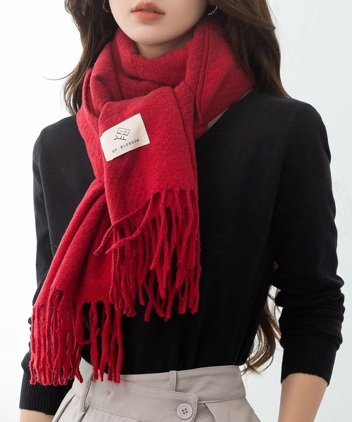 DAY CLOSET（デイ クローゼット）の「【182×58cm大判/ブランケット/マフラー】ワンポイントタグボリュームフリンジストール レディース（ストール/ショール・レディース・ブラウン/グレイッシュベージュ/ブルー/グレー/ネイビー/ダークグレー/レッド・ONE SIZE）」の9枚目の写真