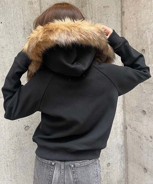 セール】フードファー付ユニオンジャックスタッズジップパーカー