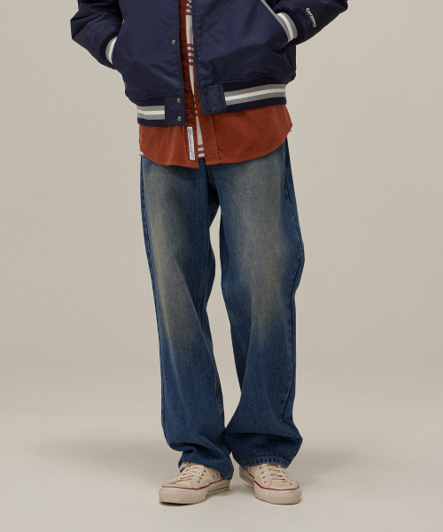 COVERNAT(カバーナット)の「レギュラーフィットデニムパンツブルー(デニムパンツ・レディース・その他・X-SMALL/SMALL/MEDIUM/LARGE/X-LARGE/XX-LARGE)」の2枚目の写真