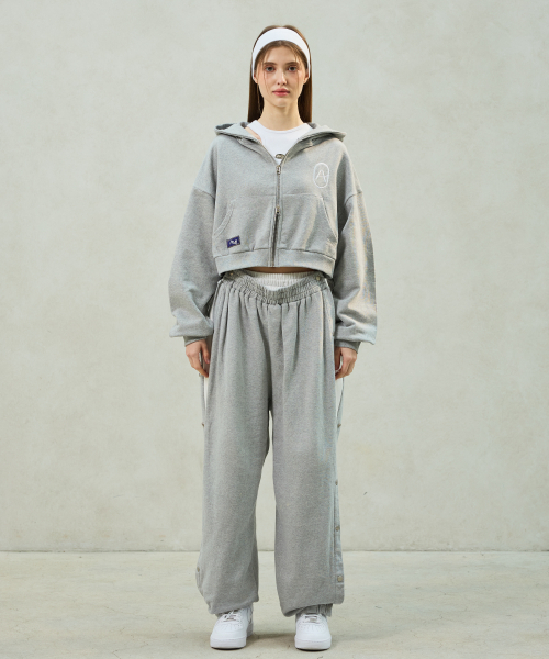 ARI（アリ）の「PITA SNAP OFF SWEAT PANTS / MELANGE（スウェットパンツ・レディース・グレー・FREE）」の2枚目の写真