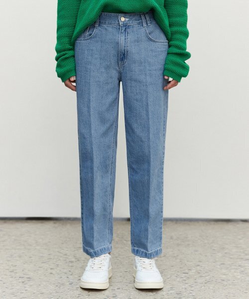 DECET（デケト）の「[夏生地]Cropped Tapered Jeans DCPT004Blue（デニムパンツ・レディース・その他・34/32/30/26/28）」の3枚目の写真