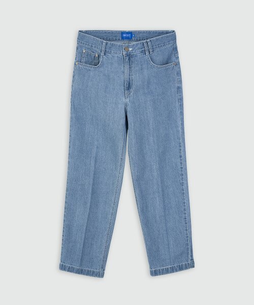 DECET（デケト）の「[夏生地]Cropped Tapered Jeans DCPT004Blue（デニムパンツ・レディース・その他・34/32/30/26/28）」の5枚目の写真