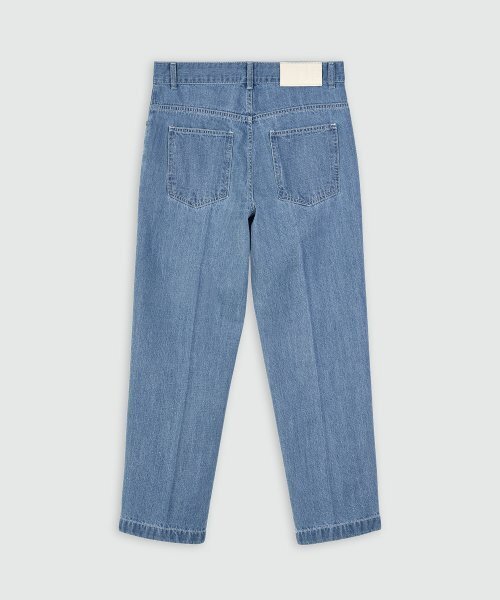 DECET（デケト）の「[夏生地]Cropped Tapered Jeans DCPT004Blue（デニムパンツ・レディース・その他・34/32/30/26/28）」の6枚目の写真