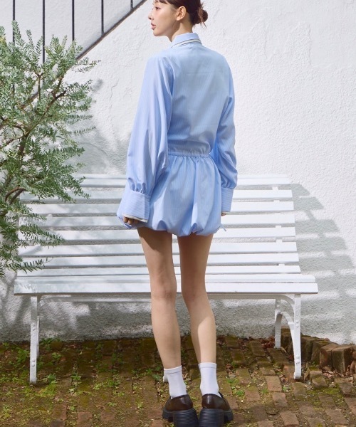 Lallana(ララーナ)の「Layered Collar Balloon Shirt Dress / レイヤードカラーバルーンシャツワンピース(シャツワンピース・レディース・アイボリー/ブルー・FREE/SMALL)」の13枚目の写真