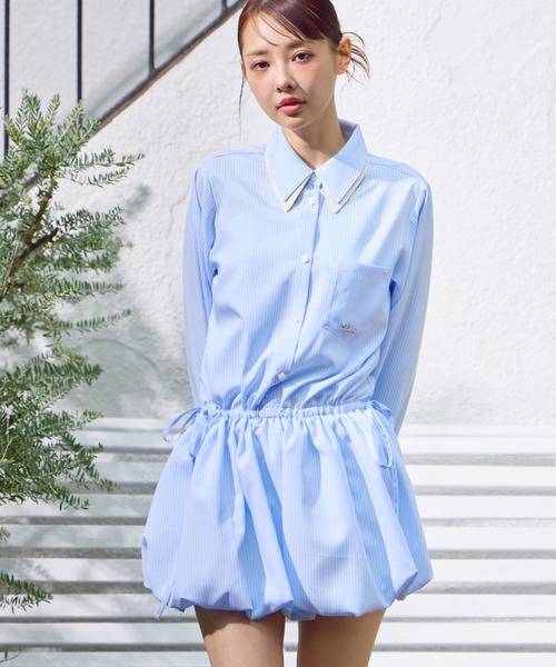 Lallana(ララーナ)の「Layered Collar Balloon Shirt Dress / レイヤードカラーバルーンシャツワンピース(シャツワンピース・レディース・アイボリー/ブルー・FREE/SMALL)」の4枚目の写真