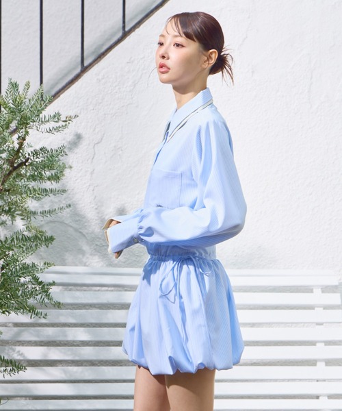 Lallana(ララーナ)の「Layered Collar Balloon Shirt Dress / レイヤードカラーバルーンシャツワンピース(シャツワンピース・レディース・アイボリー/ブルー・FREE/SMALL)」の7枚目の写真