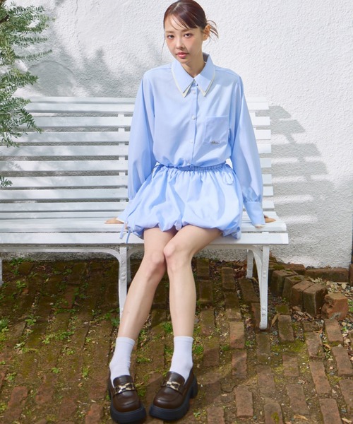 Lallana(ララーナ)の「Layered Collar Balloon Shirt Dress / レイヤードカラーバルーンシャツワンピース(シャツワンピース・レディース・アイボリー/ブルー・FREE/SMALL)」の14枚目の写真